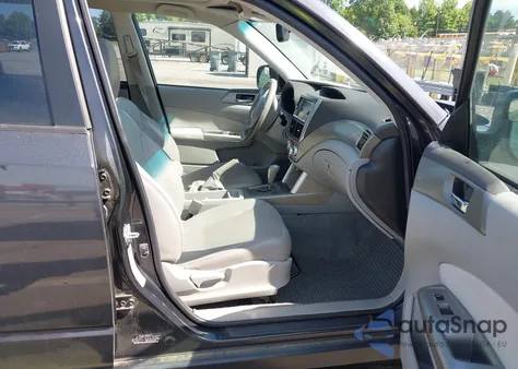 2010 Subaru Forester 2.5X Limited from USA, damaged, VIN JF2SH6DC1AH746972